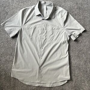 lululemon mens button down polo shirt medium Nylon Beige
